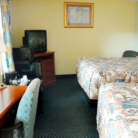 Whispering Pines Motel