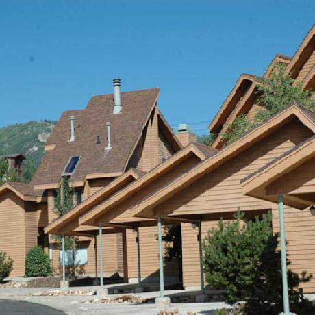 Redpine Townhouse by ResortQuest