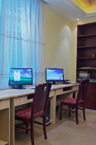 Cool Yak Hotel Jokhang Temple