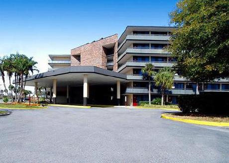 Quality Inn International Hotel, a Rosen Hotel