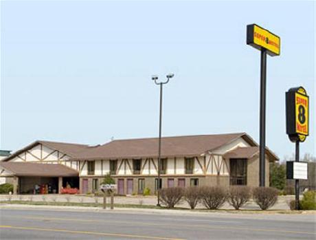 Super 8 Bentonville