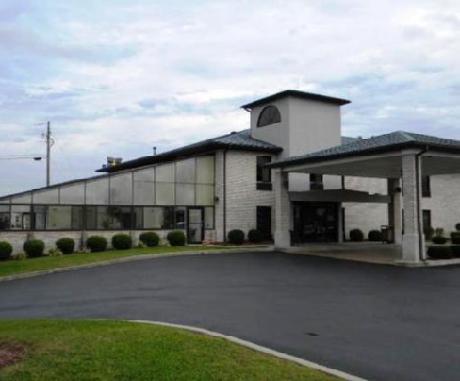 GuestHouse Inn & Suites Grayso