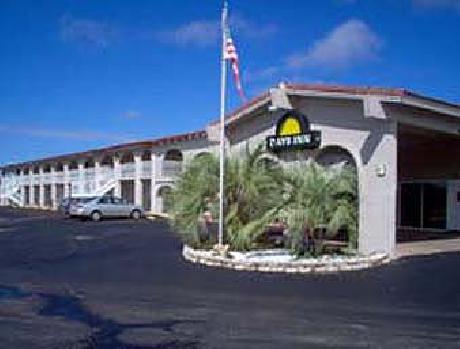 Days Inn San Antonio Lytle