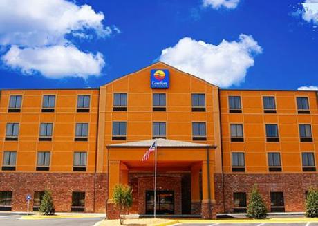 Comfort Inn & Suites Near Fort Gordon