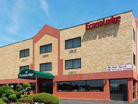 Econo Lodge Hicksville