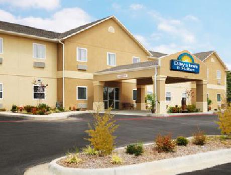 Days Inn and Suites - Cabot