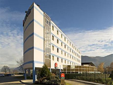 Ibis Archamps Porte de Geneve