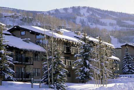 The Crestwood Condominiums