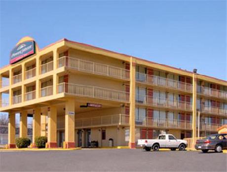 Howard Johnson Downtown/Opryland Area