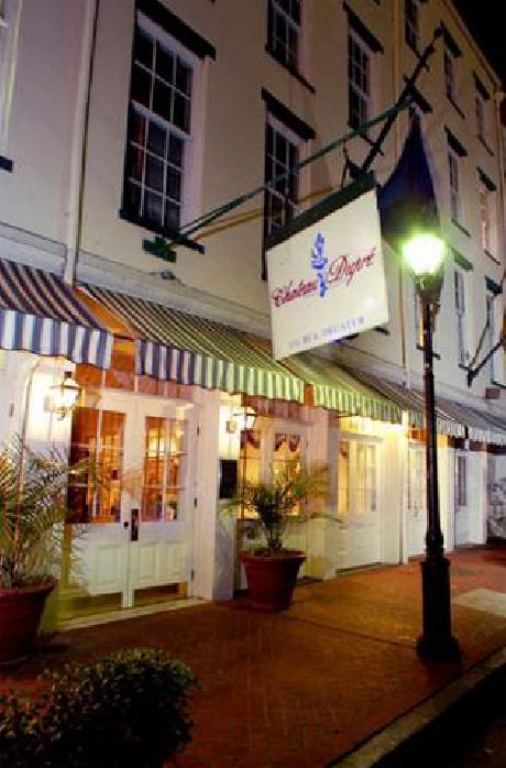 Chateau Dupre French Qtr