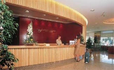 Senator Parque Central