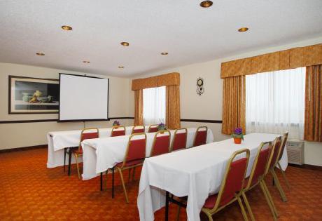 BEST WESTERN PLUS Lakewood Inn