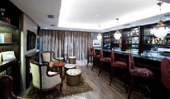 Romney Park Luxury Suites & Wellness Centre