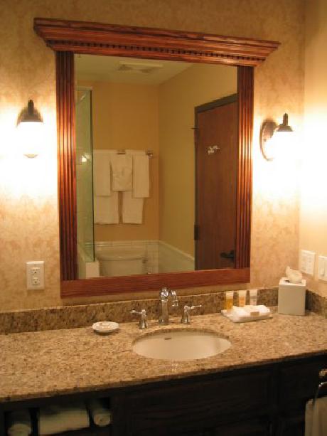 BEST WESTERN PREMIER Mariemont Inn