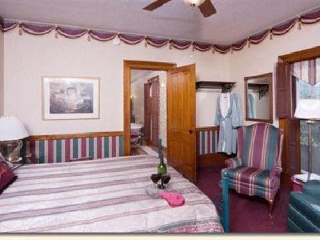 White Swan Inn B & B