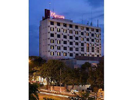 Mercure Surabaya