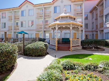 La Quinta Inn & Suites Austin Mopac North