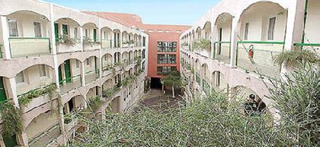 Euro Hotel Sovereign Saint Denis Basilique