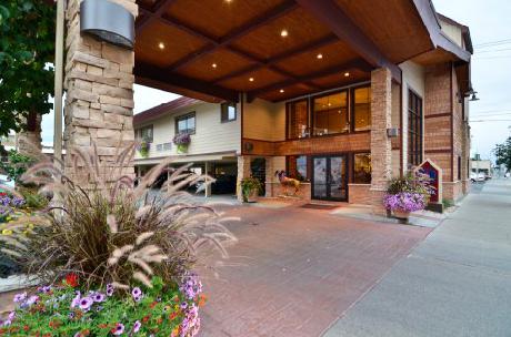 BEST WESTERN PLUS Clocktower Inn