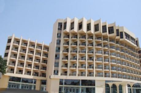 Horizon Pyramids Hotel