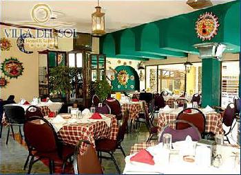 Villa del Sol Hotel & Suites