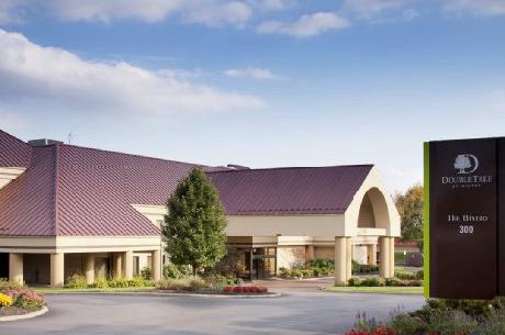 Doubletree Guest Suites® Dayton/Miamisburg