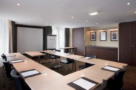 Holiday Inn PARIS - GARE DE L'EST