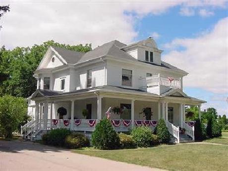 Lindsay House B&B