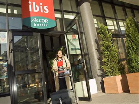 ibis Paris Pantin Eglise