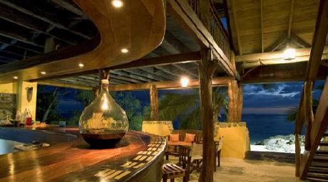 Constance Lodge Tsarabanjina