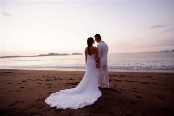 Bahia del Sol Beachfront Hotel