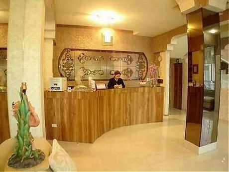 COURTNEY HOTEL Villa Monini