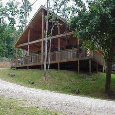Lake Lanier Lodges