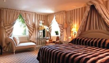 Summer Lodge and Spa