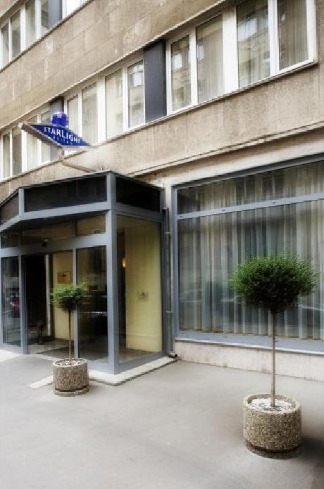 Starlight Suiten Hotel