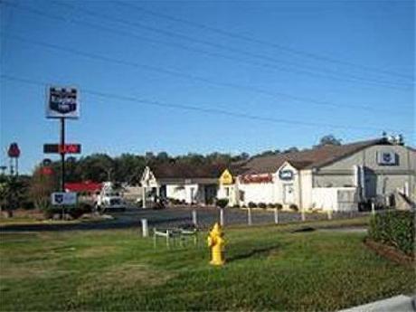 Knights Inn Richmond Hill GA