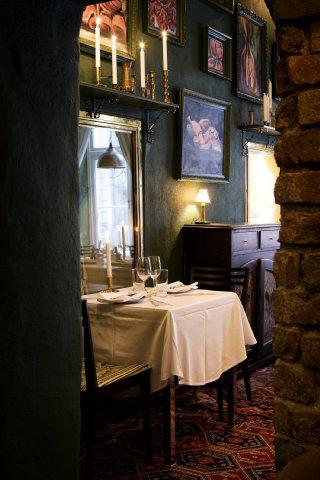 Collector s Victory Hotel