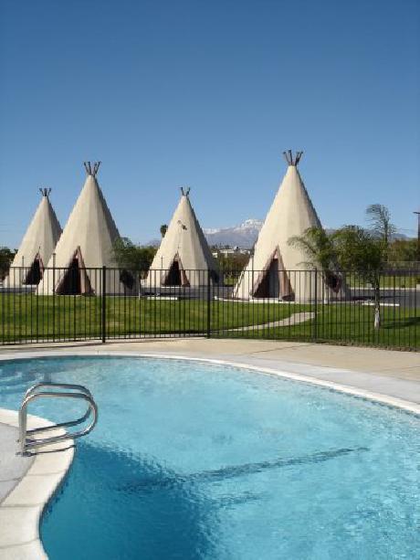 The Wigwam Motel