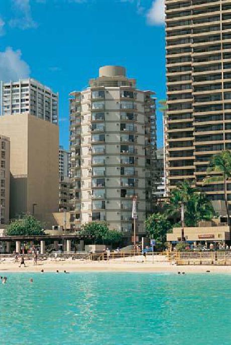 Aston Waikiki Circle Hotel