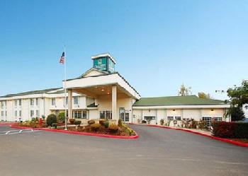 Rodeway Inn & Suites Portland