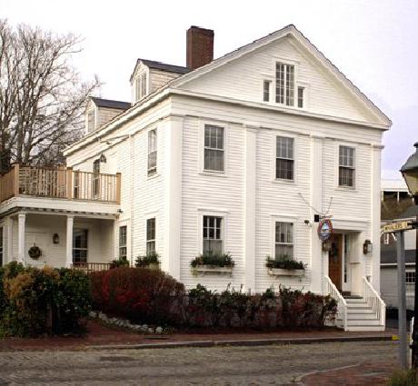 Nantucket Whaler Guest House