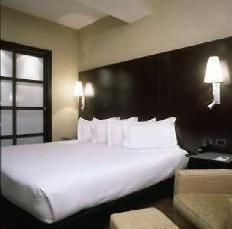 AC Hotel Oviedo Forum