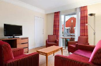 HILTON BIRMINGHAM BROMSGROVE