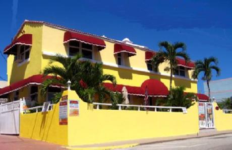 Villa Sinclair Beach Suites