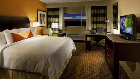 Hilton Garden Inn Denver/Cherry Creek