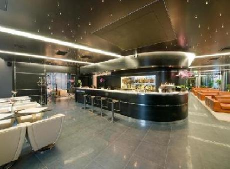 Royal Square Hotel and Suites Riga