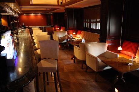 Hotel Bawa International (Parle)