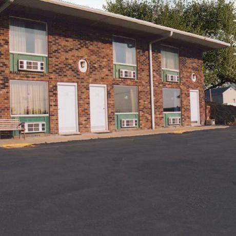 Audrey's Motel Mound City