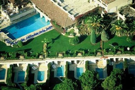 Le Mas d Artigny and Spa