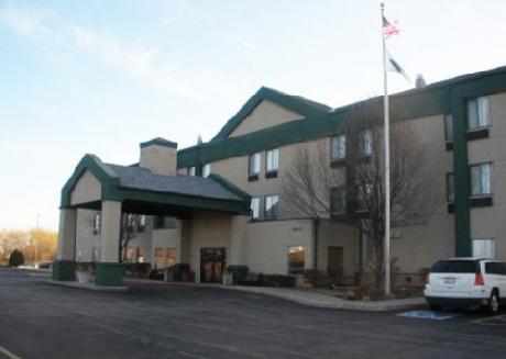 Quality Inn & Suites Lees Summit